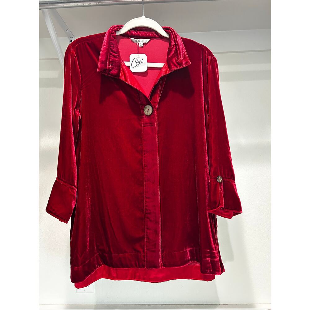 NWT John Mark Women's Velvet Blouse Red Size‎ Small Holiday